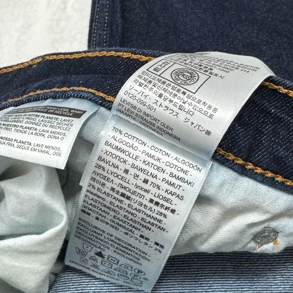 Levi’s 511 Denim Jeans in euc size 34/32 relaxed comfort fit red tag Levi’s Y2K